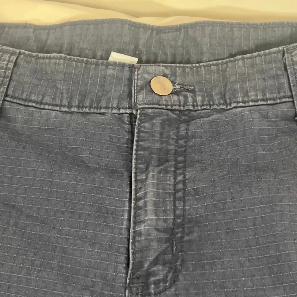 Carhartt Women's Navy Blue Sz 10 Utility Carpenter Work Cargo Shorts 104010-NVY